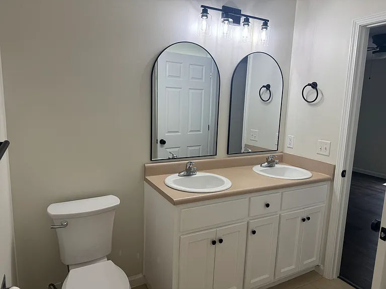 149 Aidan Ct — Photo 12