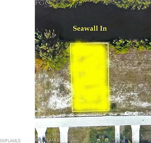 1st image of 137 SW 28th Ter