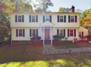 10211 Windbluff Dr, Henrico, VA 23238