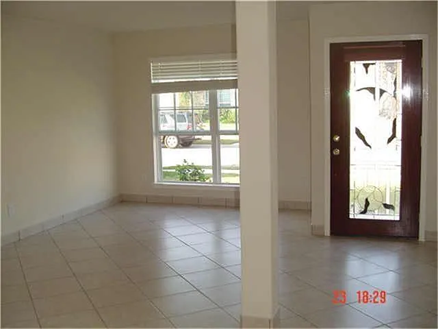 11227 Chelsea Oak St — Photo 2