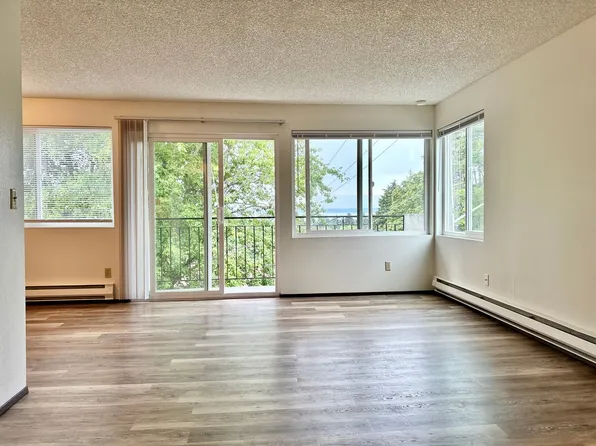11255 Tg Shoreline View Llc, 11255 Greenwood Ave N APT 203, Seattle, WA 98133