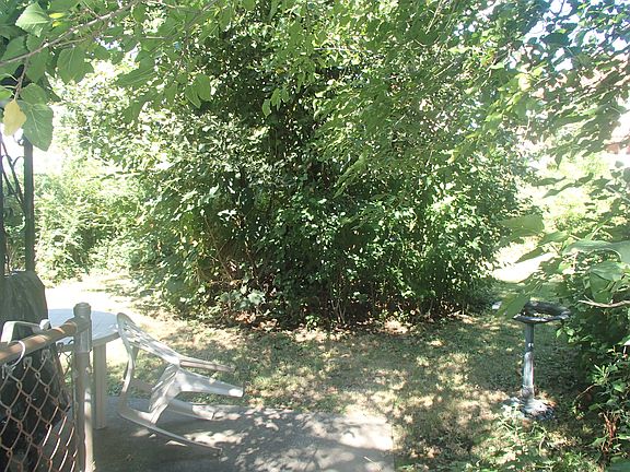 5th image of 14709 12th Ave