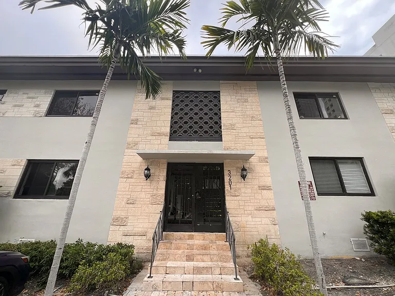 3201 Aviation Ave — Photo 21