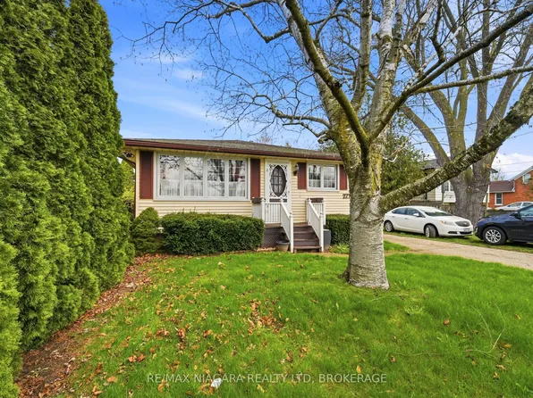 277 Lakeshore Rd, Saint Catharines, ON L2M 1R9