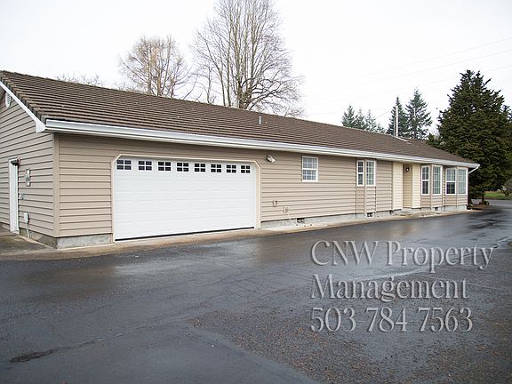 3rd image of 1034 Woodlawn Ave