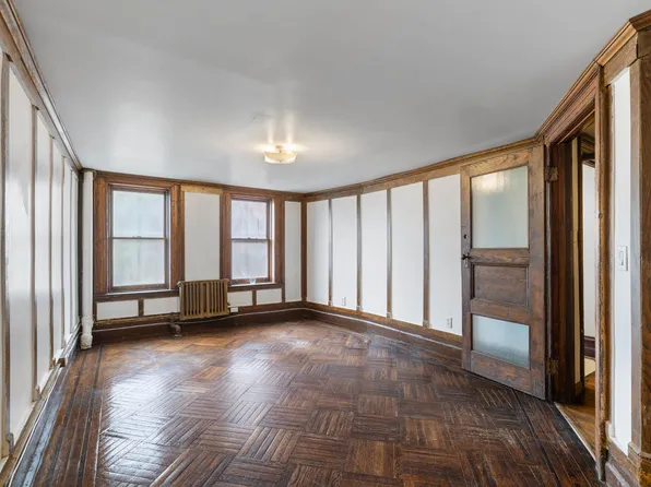 549 West 187th Street image 27 of 31