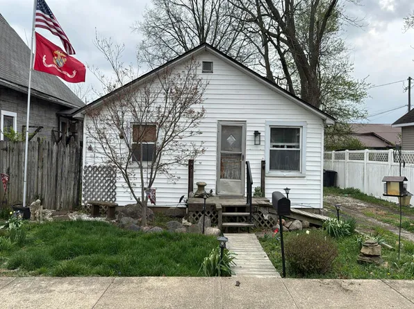 469 N Maple St, Martinsville, IN 46151