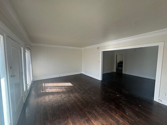 3rd image of 1661 N Bronson Ave #5903