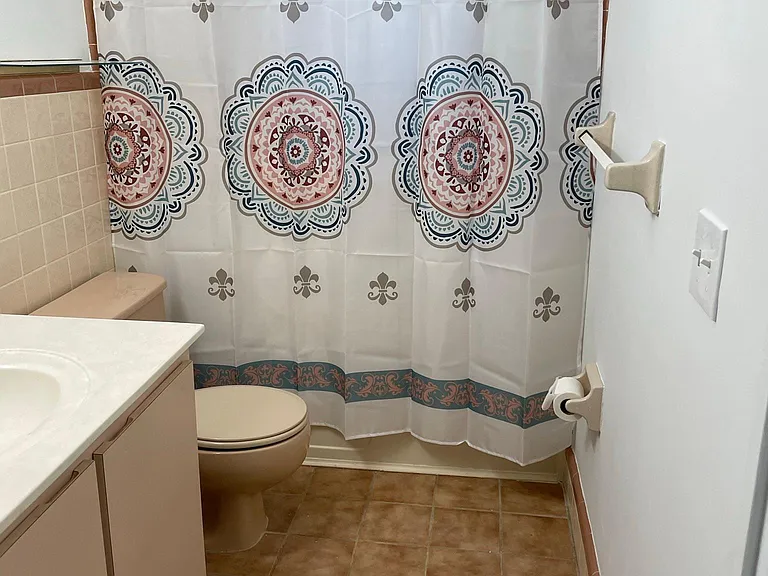 1225 Sunland Rd — Photo 8