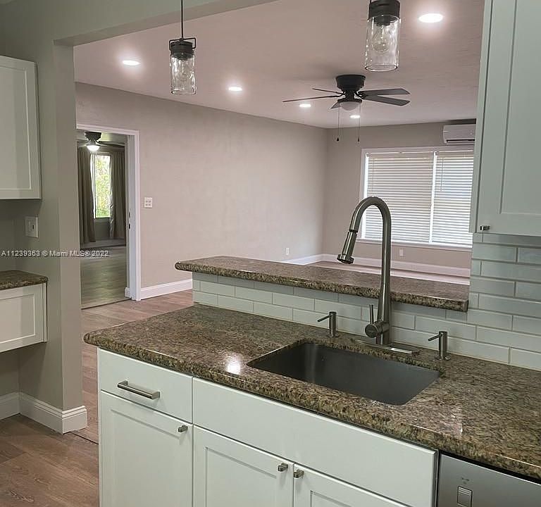 1st image of 1516 NW 3rd Ave #0