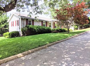 1906 Dartmouth St, Camp Hill, PA