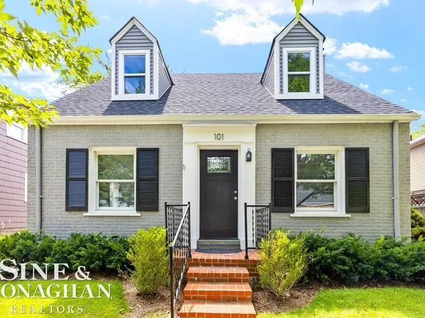 101 Mapleton Rd, Grosse Pointe Farms, MI 48236
