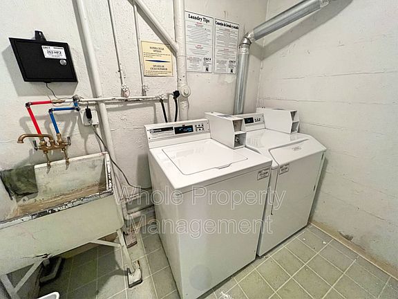 5th image of 1242 N Gaylord St APT 104