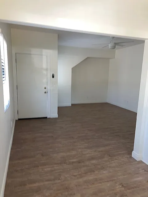 2 bed, 883 sqft, $3,800 — Photo 4
