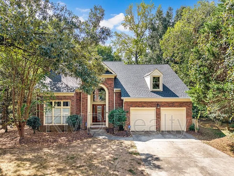 3112 English Sparrow Ln