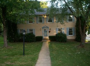 1 Leaf Ct, Baden, PA