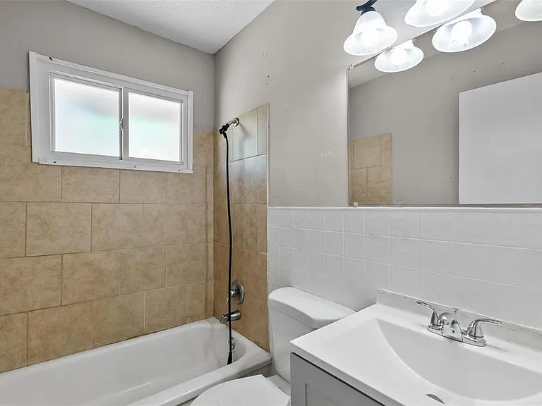 301 Estridge Rd — Photo 11