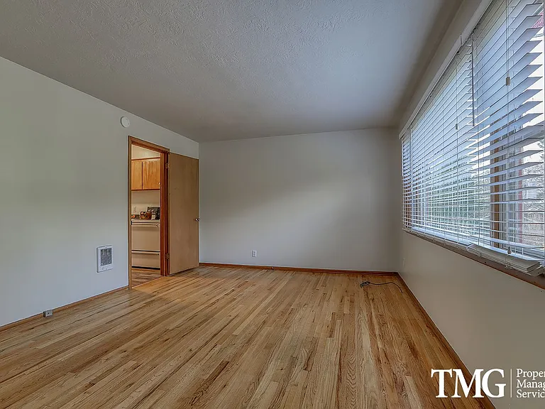 3010 SE 35th Ave — Photo 6