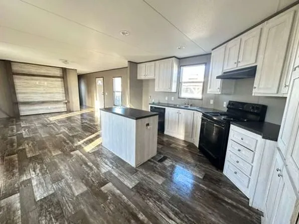 4810 22nd St, Dickinson, TX 77539