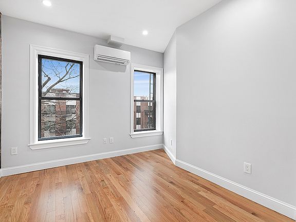 5th image of 587 Greene Ave #3