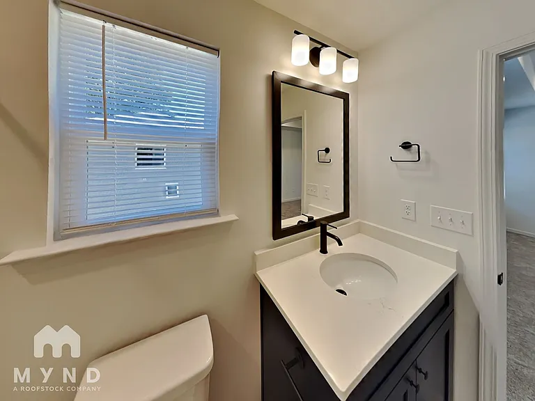8019 Pleasant Grove Rd — Photo 20