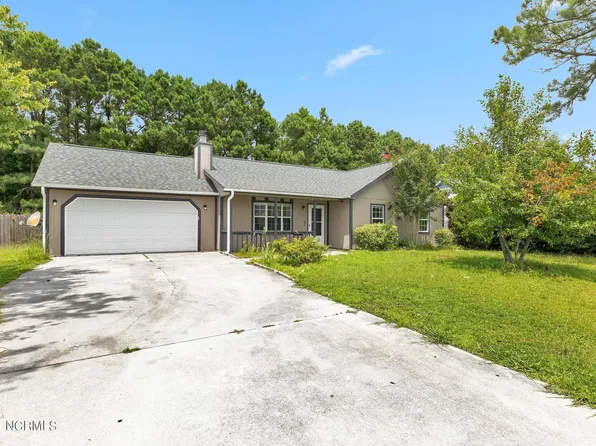 145 Glenwood Drive, Hubert, NC 28539