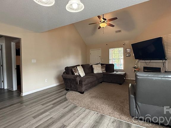 2nd image of 10239 Apple Dove Ct