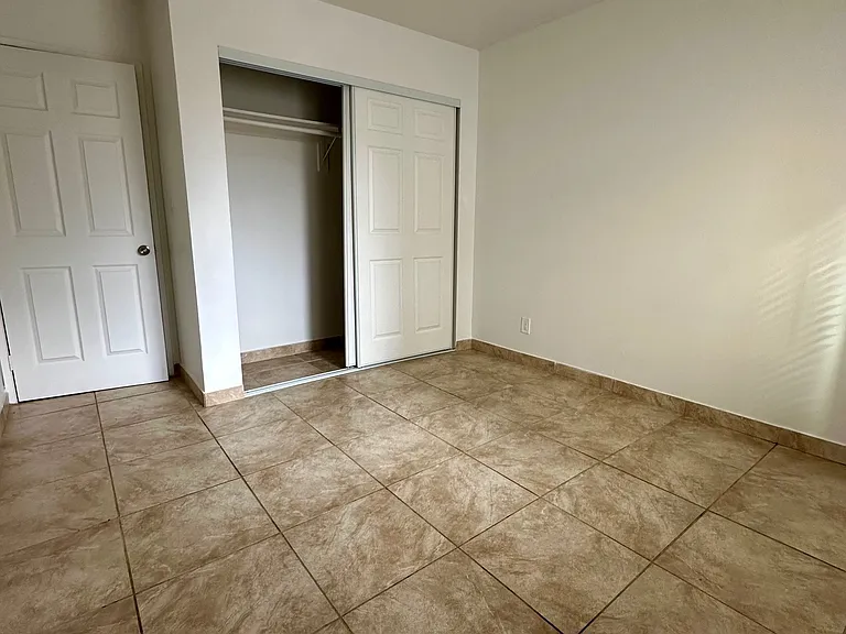 14142 Sylvan St #208 — Photo 10