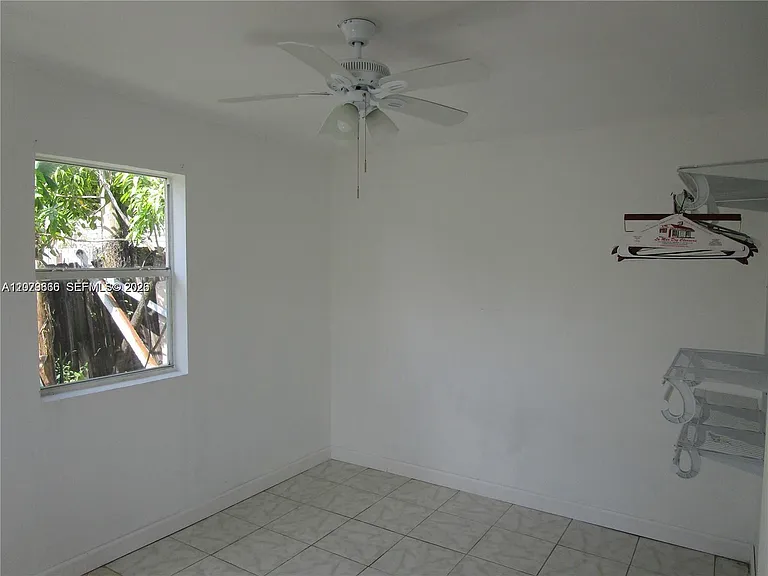 115 NE 192nd St #1 — Photo 3