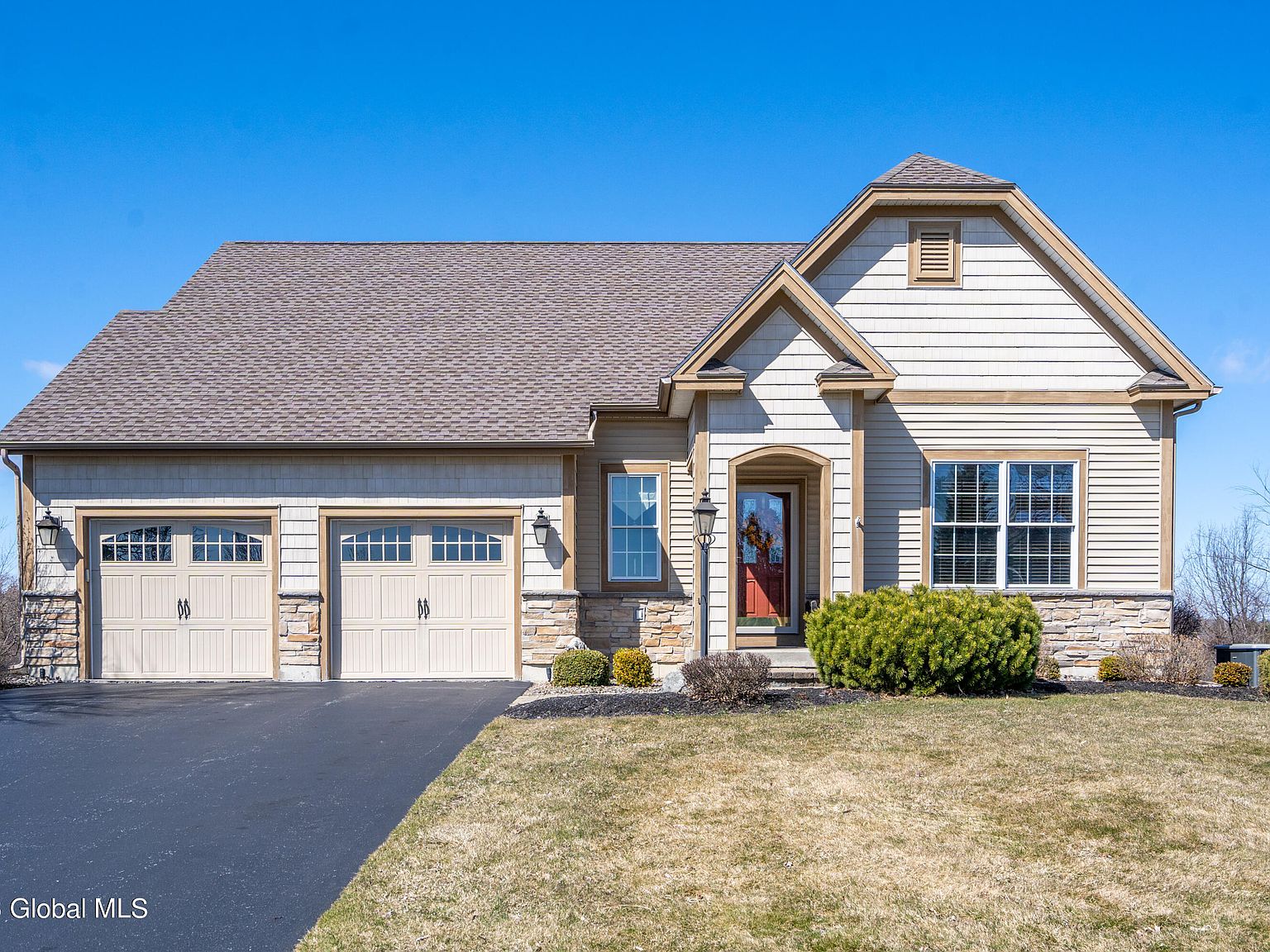 15 Sheldon Drive, Mechanicville, NY 12118 Zillow