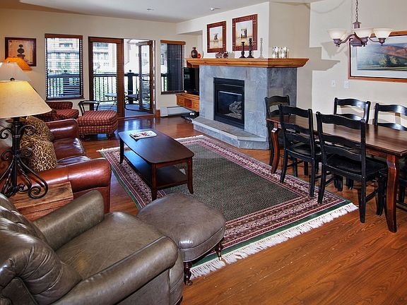 3rd image of 61 Avondale Ln #205