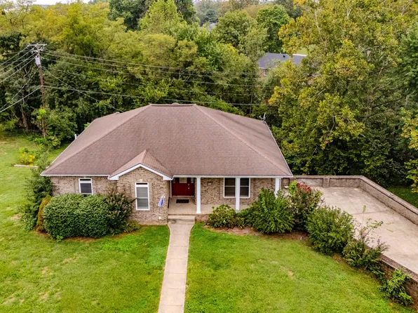 713 Winterhaven Ln, Frankfort, KY 40601