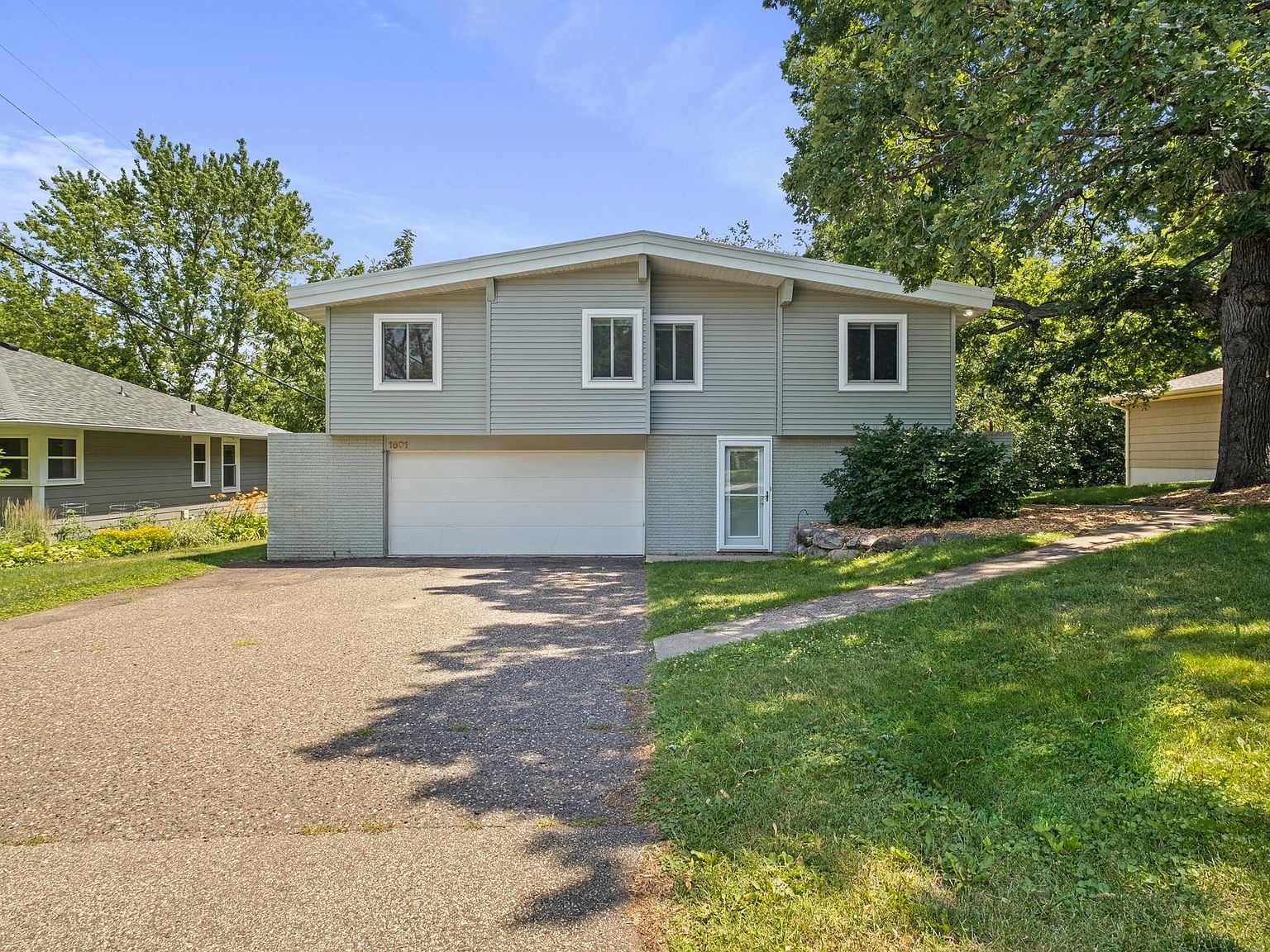 1601 Hillsboro Ave S, Saint Louis Park, MN 55426 Zillow