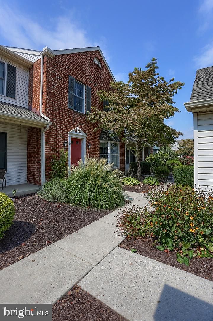 2077 Raleigh Rd, Hummelstown, PA 17036 Zillow