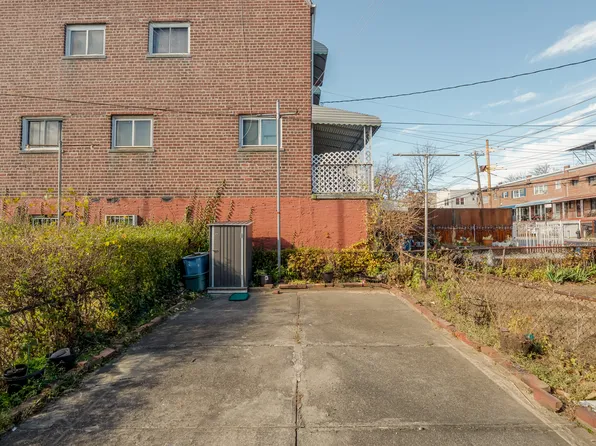 3617 Laconia Avenue image 42 of 46