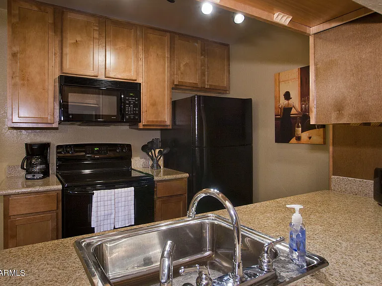 3500 N Hayden Rd #811 — Photo 6