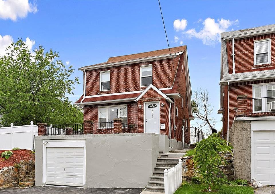 1st image of 198 Douglas Ave