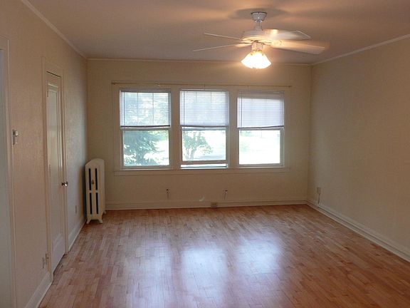 2nd image of 2067 Dayton Ave #6