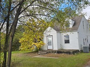 47051 Frederick Rd, Shelby Township, MI 48317