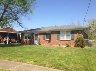 7910 Mackie Ln, Louisville, KY