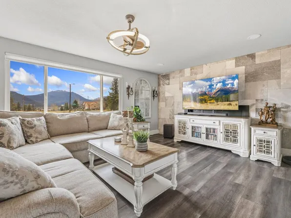 1659 High Pine Dr, Estes Park, CO 80517