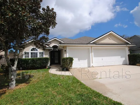 116 Prince Phillip Dr, Saint Augustine, FL 32092