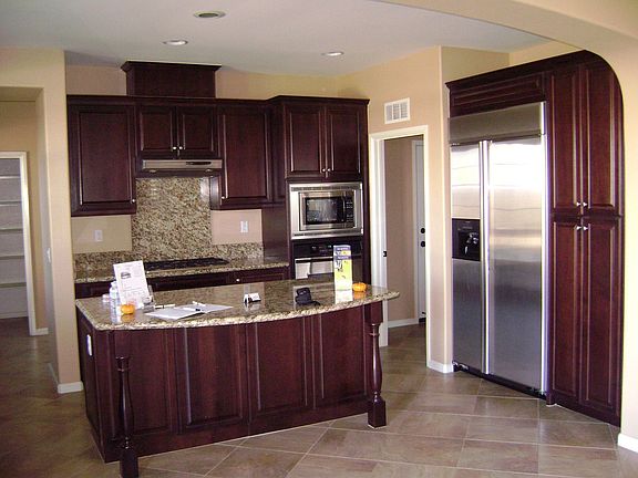 State Of the Art Kitchen And Appliances