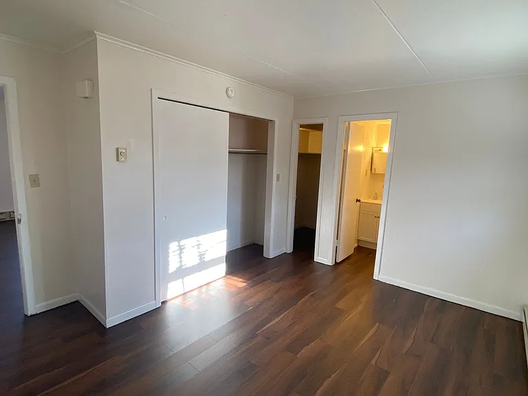 153 S Magnolia St — Photo 6