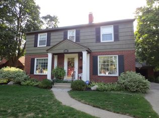 1120 Woodside Dr, Flint, MI 48503