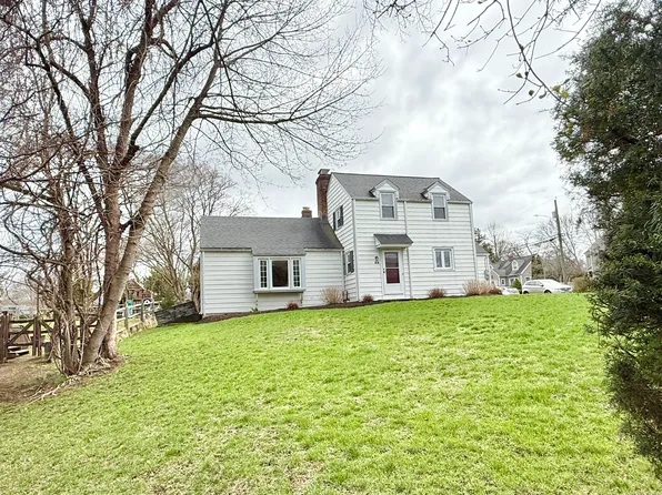 88 Newtown Avenue, Norwalk, CT 06851