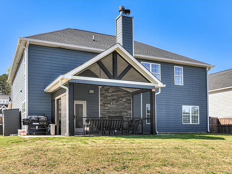 251 Haverford Dr — Photo 40