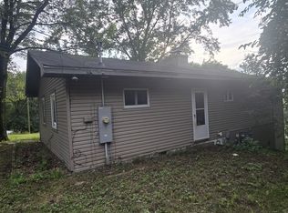 11771 Hacklers Sub, Manito, IL 61546