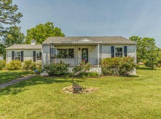 5521 Wallwood Rd, Knoxville, TN 37912