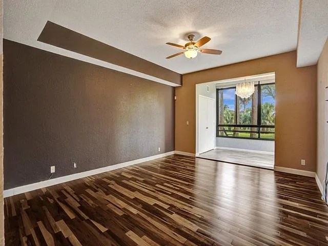 7546 La Paz Blvd — Photo 7